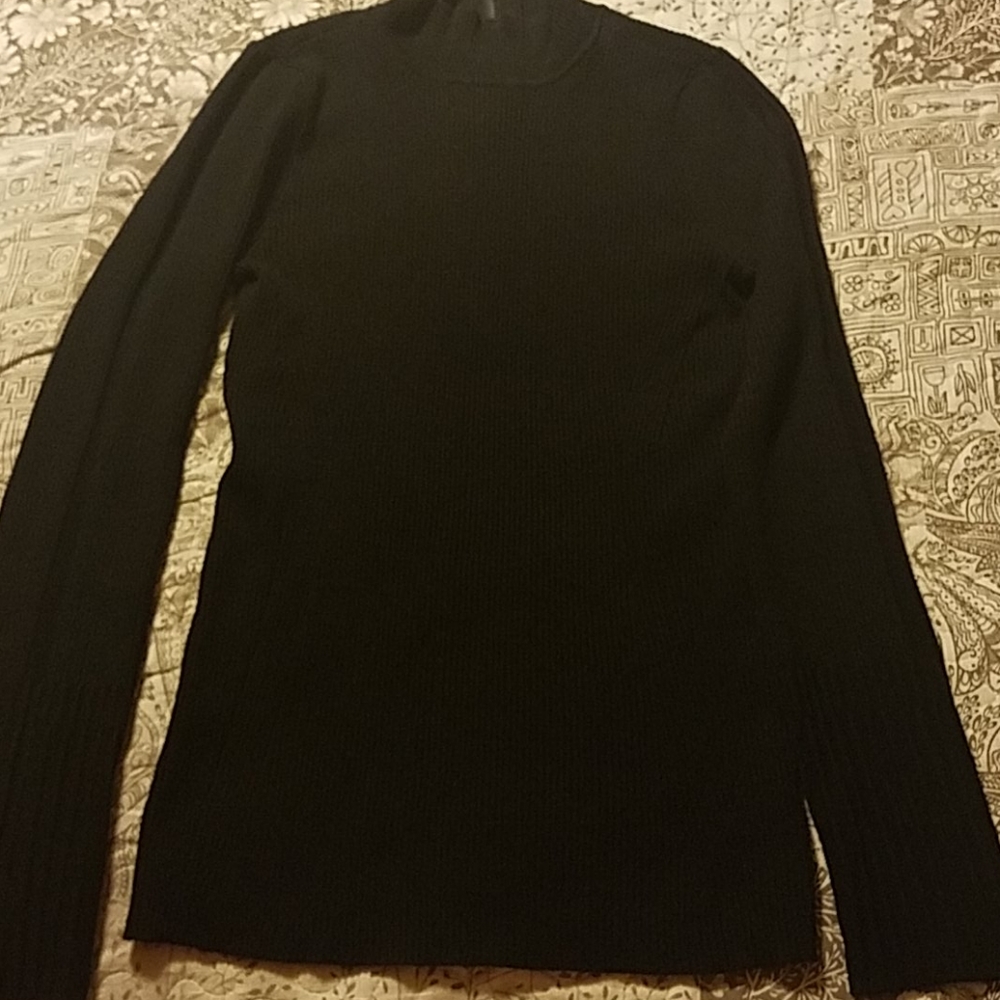 Like New Cach'e Black Sweater